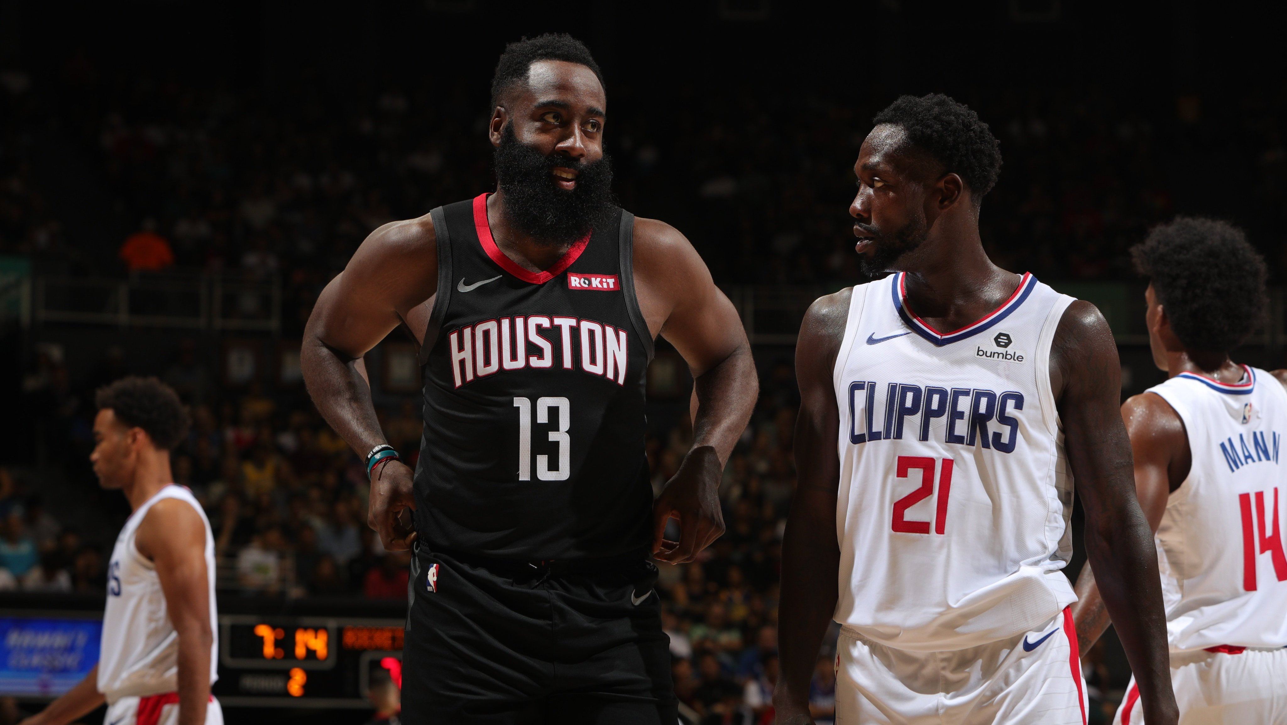 NBA季后赛：快船vs火箭激战至最后一刻